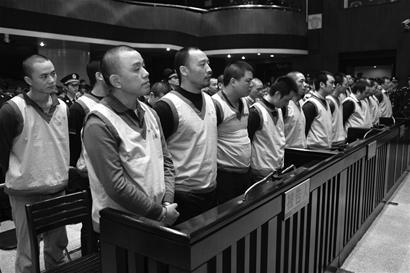 參加黑社會性質(zhì)組織罪的認定需謹慎